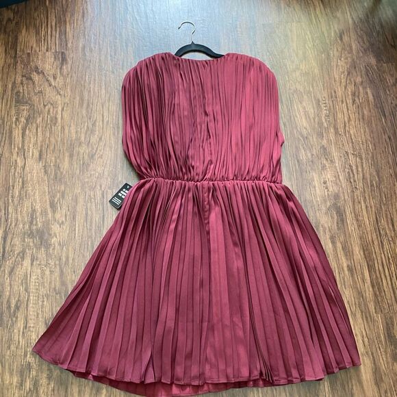 Express plaited dress size L - Picture 5 of 10